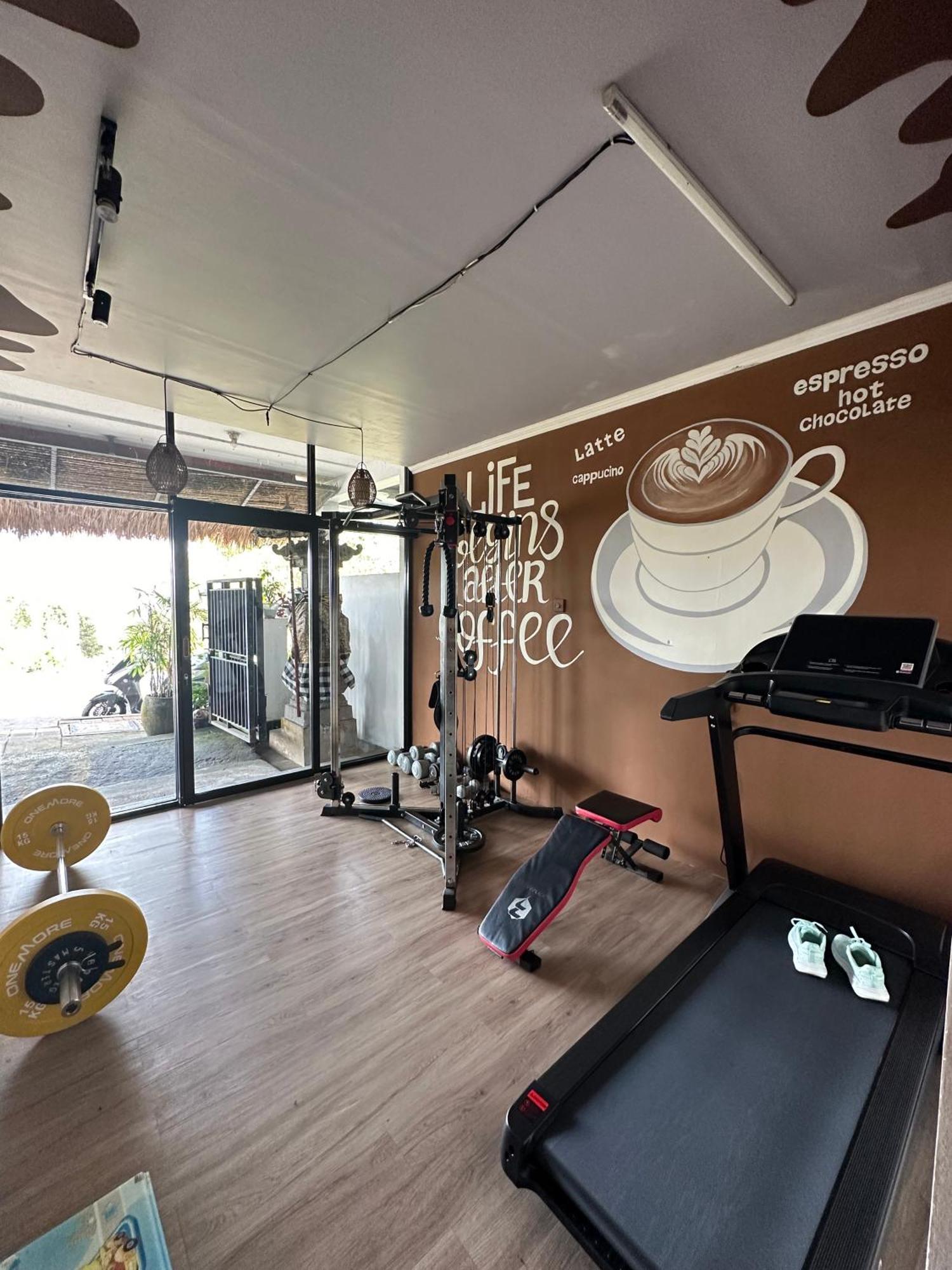 Dong Paloh Hostel 문덕 외부 사진