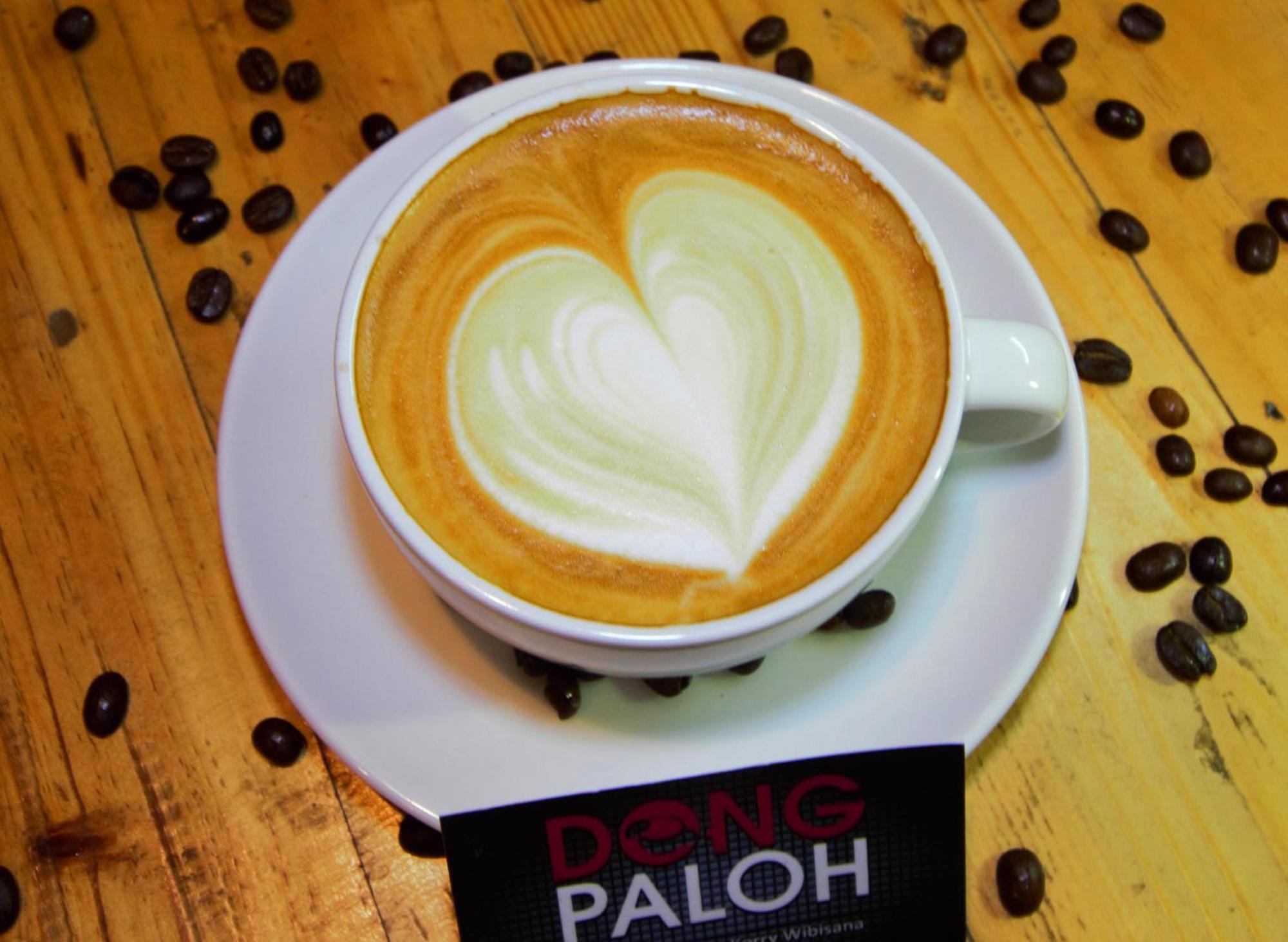 Dong Paloh Hostel 문덕 외부 사진